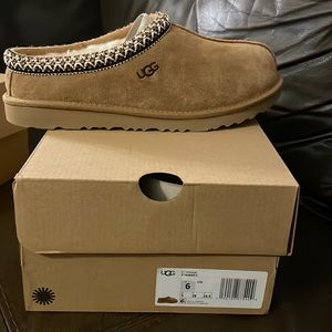 Ugg Tasman Chestnut